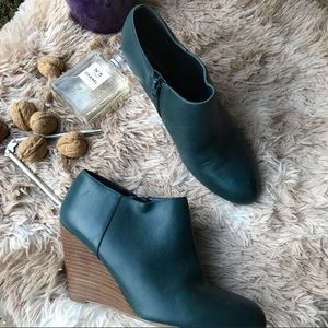 Teal leather mermaids 🧜♀️